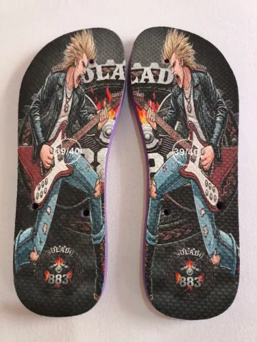 Chinelo Solado 883 Guitarrista