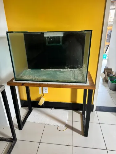 Aquário 200l com sump a parte