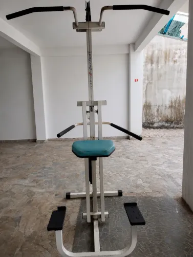 Maquina de academia Gráviton