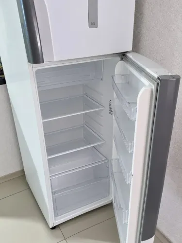 Geladeira Panasonic