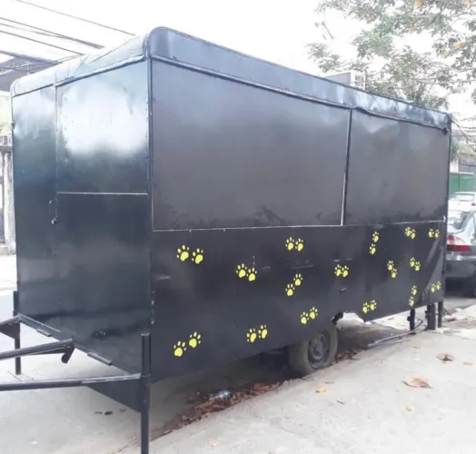 Trailler Food Truck medindo 4x2