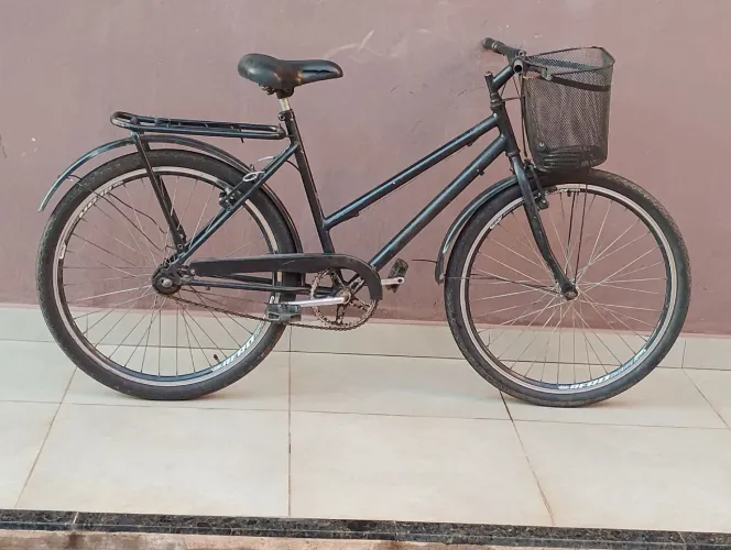 VENDE-SE BICICLETA 
