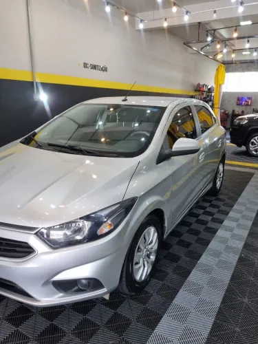 Chevrolet Onix Hatch LT 1.4 8V Flex Aut. 4P 2018