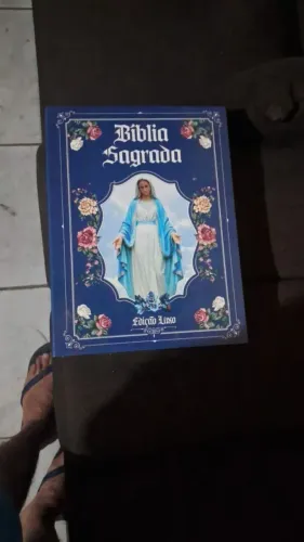 Bíblia sagrada ( telefone e whatsapp *)