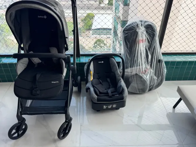 Carinho de bebê Safety 1st Magnific 