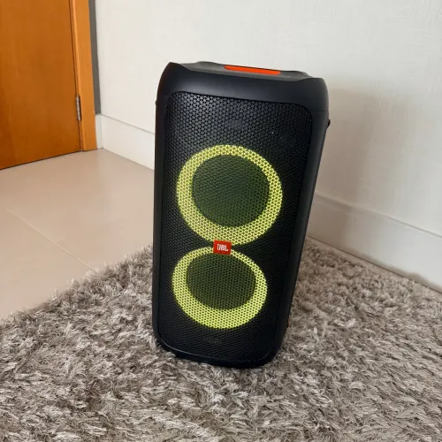 JBL partybox 100
