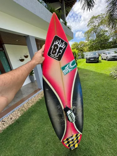 Prancha kitewave semi nova -