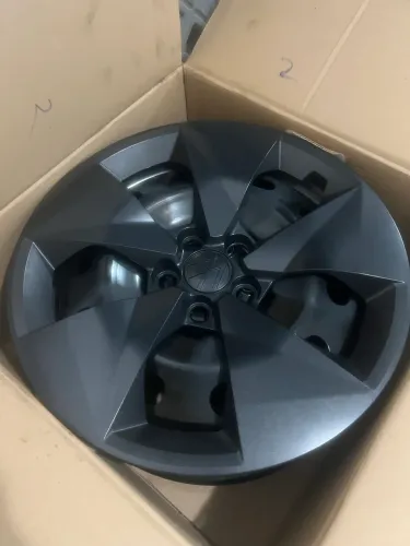 Rodas 16 Ferro Volkswagen - Tera 2026 - 5 Furos original fábrica  