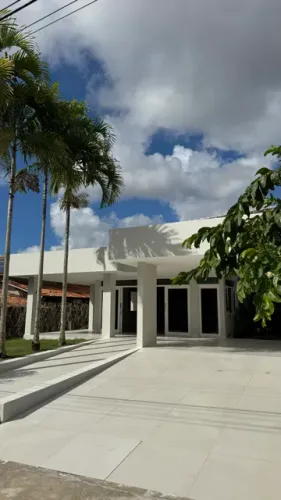 Casa para aluguel no Aldebaran Beta | 530 m² | 5 quartos | Piscina