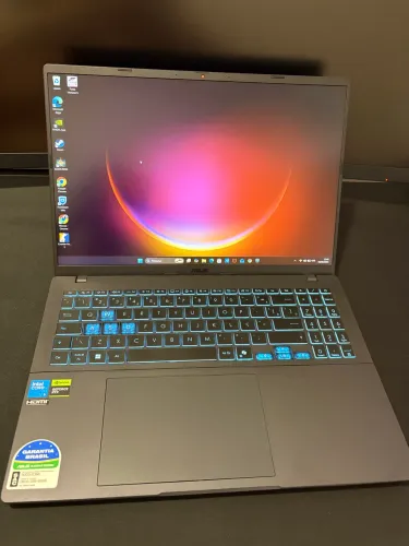 Notebook gamer Asus v16 Rtx 4050
