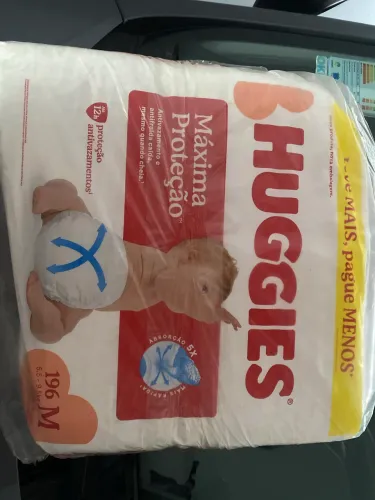FRALDA HUGGIES M - 196 unidades