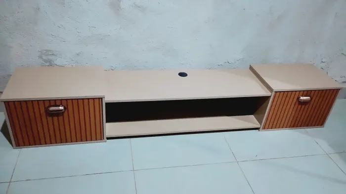 VENDE SE RACK SUSPENSO ( NOVO )