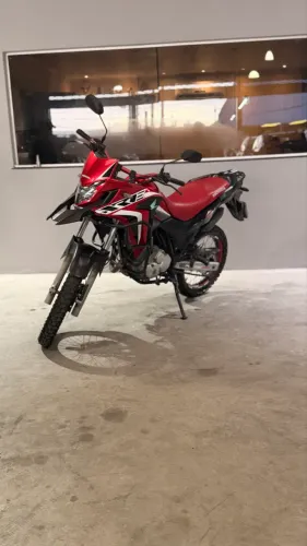 XRE 300 É NA TALISMÃ VEICULOS