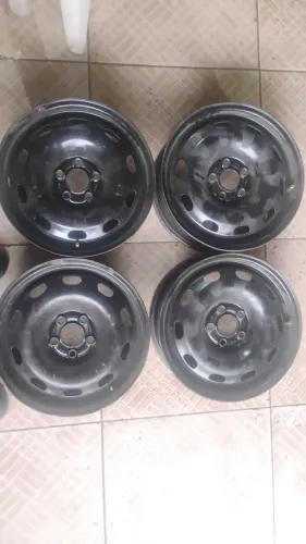 Jogo de rodas de ferro 5 furos aro 15 VW