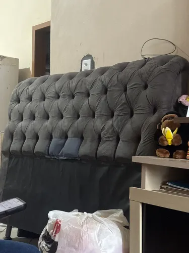 Cabeceira estofada