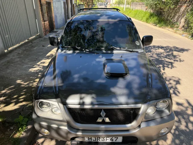 Mitsubishi L200 Outdoor GLS 2.5 4X4 CD TDI Diesel 2009