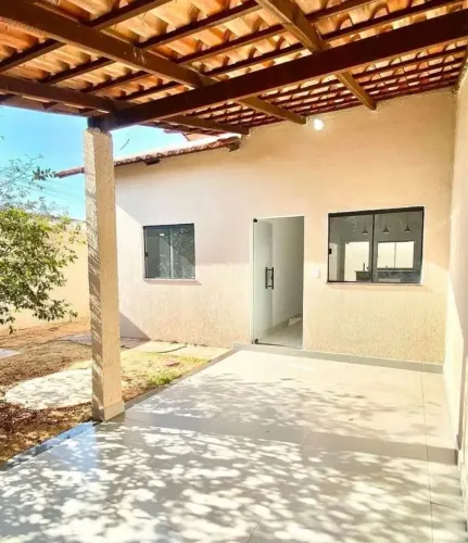 Casa no esperança parcelada 