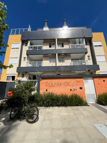 Alugo apartamento de 2 quartos mobiliado de alto padrão na praia dos ingleses 