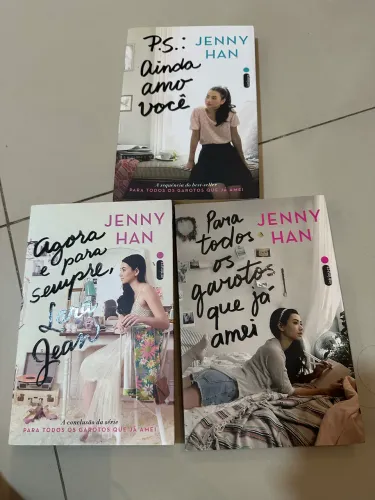 Coleção completa ?para todos os garotos que já amei?