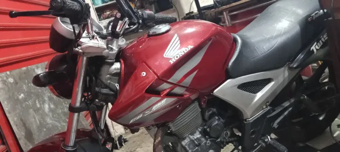 Cbx Honda 250 sem detalhes 