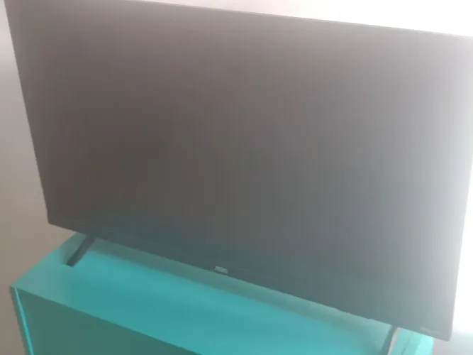 Tv Roku 32 polegadas com tela quebrada
