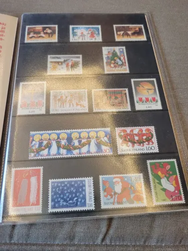 Encarte de selos natalinos da Finlândia