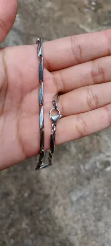 Corrente masculina 
