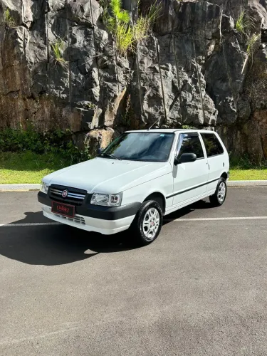 Fiat Uno Mille 1.0 Fire/ F.flex/ Economy 2P 2013