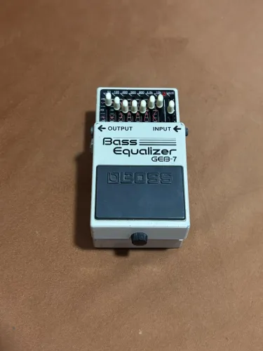 Bass Equalizer Boss GEB-7