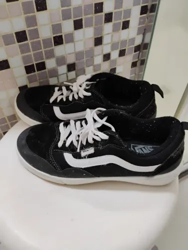 Tênis preto Vans Ultrarange - 40