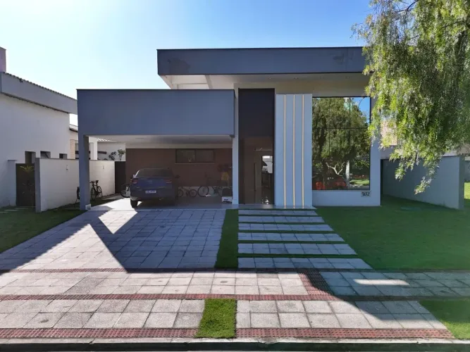 Casa com 4 quartos disponível para venda ou locação no Alphaville Jacuhy em Serra, ES