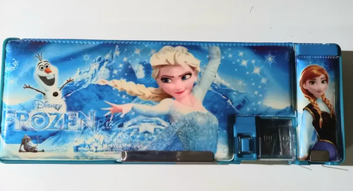 Estojo Magnético Frozen