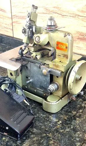 MAQUINA  DE COSTURA OVERLOCK