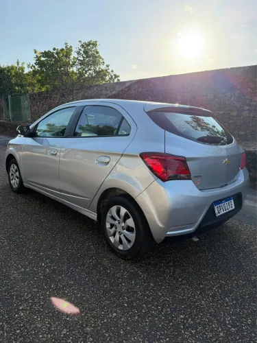 Chevrolet Onix Hatch LT 1.0 8V Flex Mec. 4P 2019