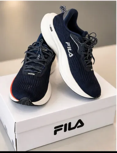 Tênis Fila Racer Azul-Marinho - Seminovo na Caixa