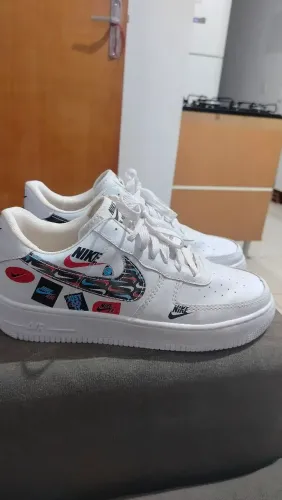 tênis nike usando uma vez