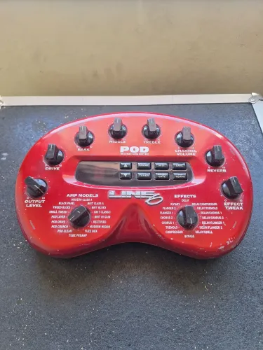 Pedaleira Line 6 POD 2.0