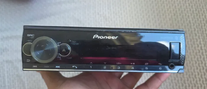 Som Pioneer MVH-X7000BR