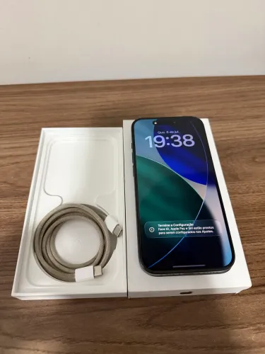 iPhone 15 Pro Preto 128GB 84% de bateria com caixa celular *Muito Novo*
