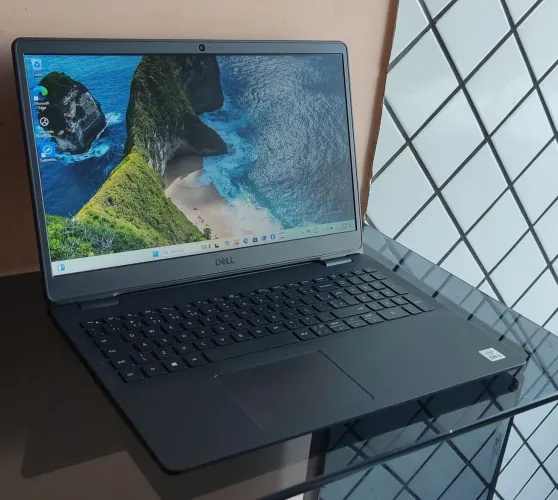 Notebook Dell 3501, i3 de 10ª ger., 8GB, Ssd 256GB