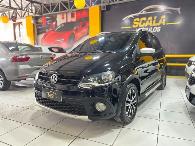 Volkswagen Crossfox 1.6 MI Total Flex 8V 5P 2014