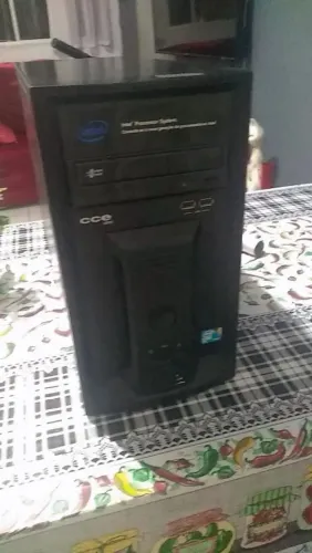 Computador cce
