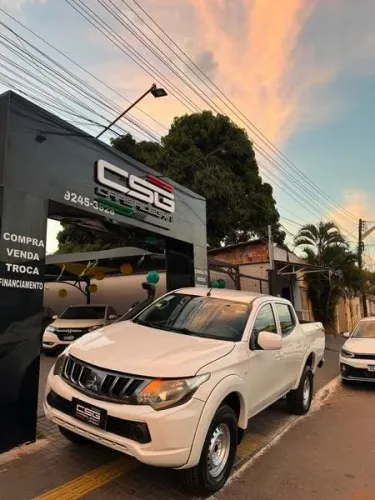 Mitsubishi TRITON GL AT 4X2 2020