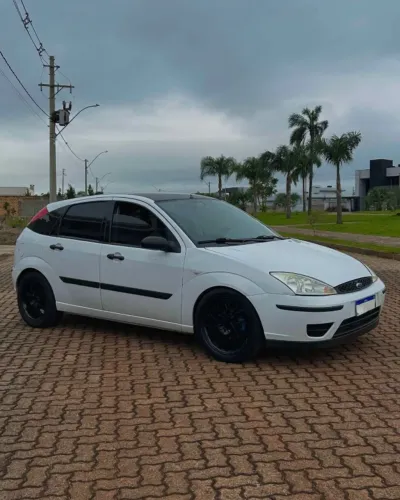 Ford Focus 1.6 S/se/se Plus Flex 8v/16v 5P 2009
