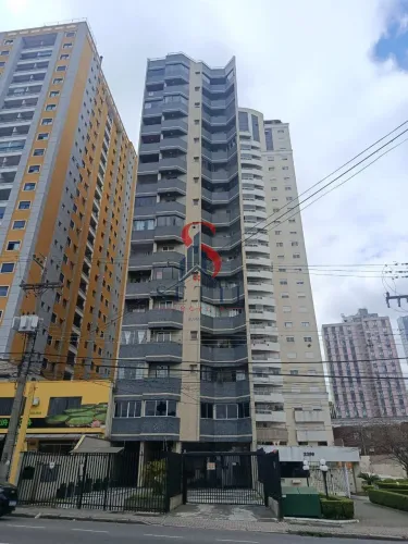 Apartamento para Venda na Rua Desembargador Motta Curitiba