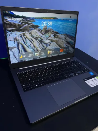 Notebook Samsung Book i3 11ª Geração, SSD 256GB, Tela Full HD