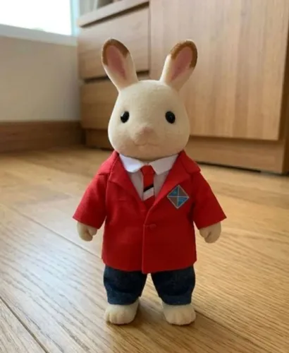 Roupinha Rebelde Sylvanian Families