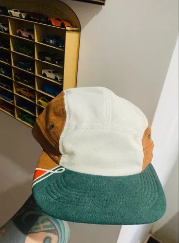 Five panel Ous 