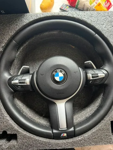 Volante bmw sport mutimídia painel 