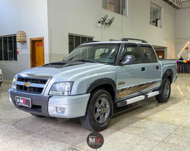 Chevrolet S10 Pick-up STD 2.8 4X4 CD TB Int.dies. 2011